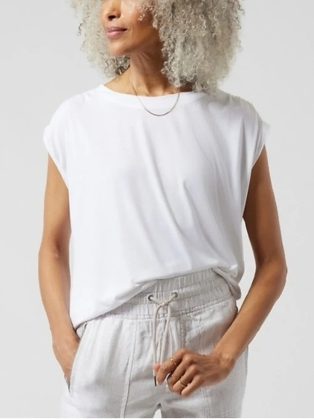Athleta Getaway Tee White Ruched-Shoulder Sleeveless Tank